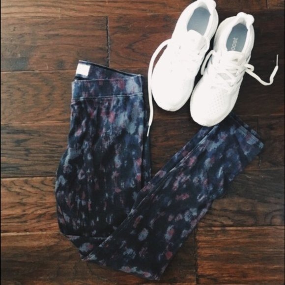 Abercrombie & Fitch Print Casual Leggings - Picture 3 of 5